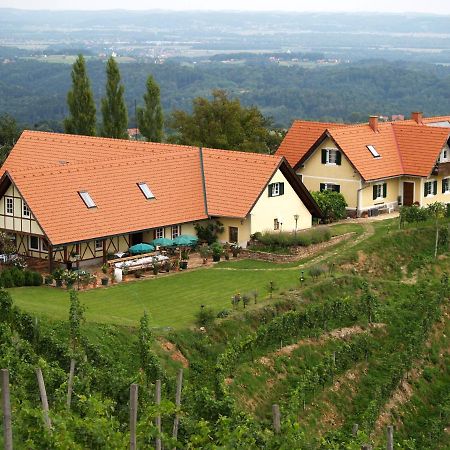 Weingut Albert, Familie Cramer Bed and Breakfast Kitzeck im Sausal Buitenkant foto